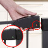 Barrière pour bébé en métal à fermeture automatique Boston de Dreambaby - noir.