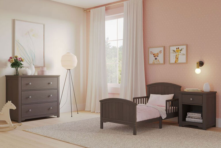 Hampton Toddler Bed, Dapper Gray