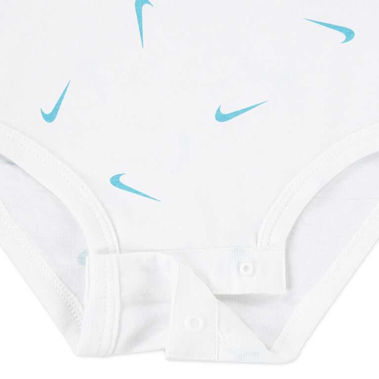 Nike Shorts Set - Dusty Cactus - Size 3 Months