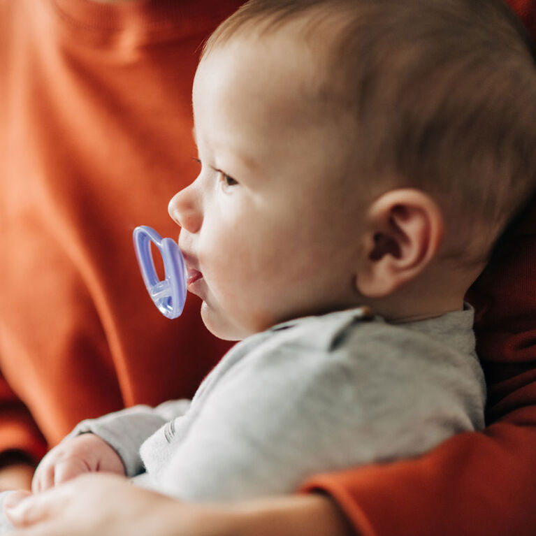 Tommee Tippee Advanced Sensitive Skin Baby Pacifier, 6-18 months - 2
