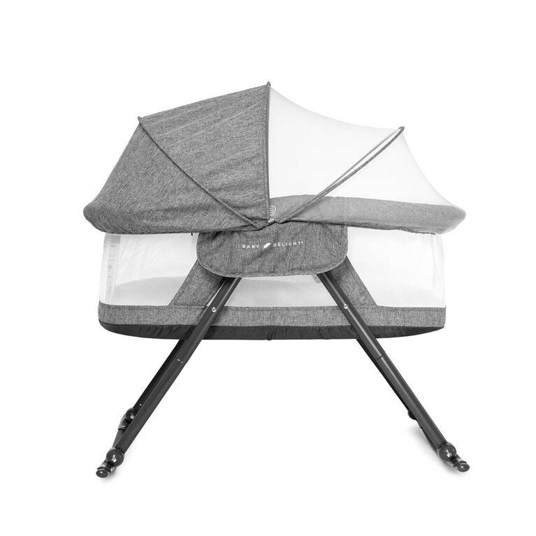 Baby Delight Slumber Deluxe Portable Rocking Bassinet