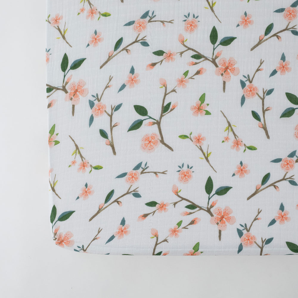 Peaches crib sheet store