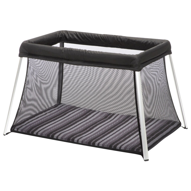 Cosco Easy Go Travel Playard - Barcode