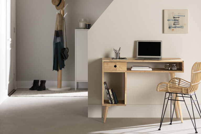 Kodali Computer Desk Natural Wood