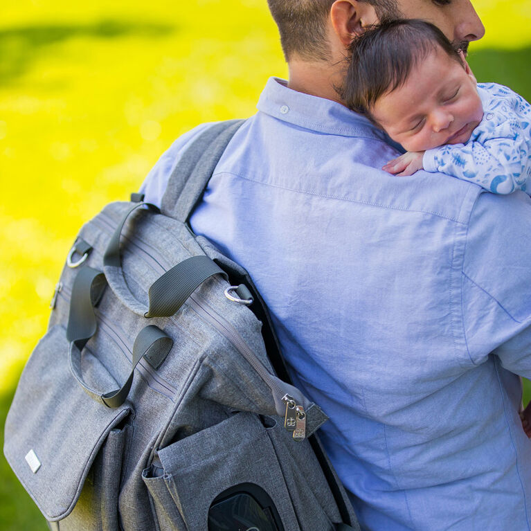 Metrö - Convertible Diaper Backpack - Charcoal