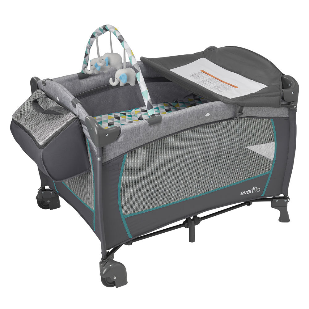 Evenflo Portable BabySuite Deluxe Prism