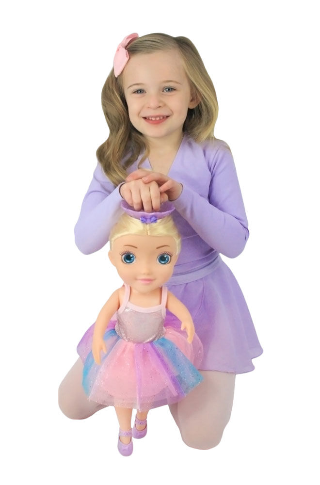 Ballerina Dreamer Poupee ballerine 18 po qui tournoie Toys R Us Canada