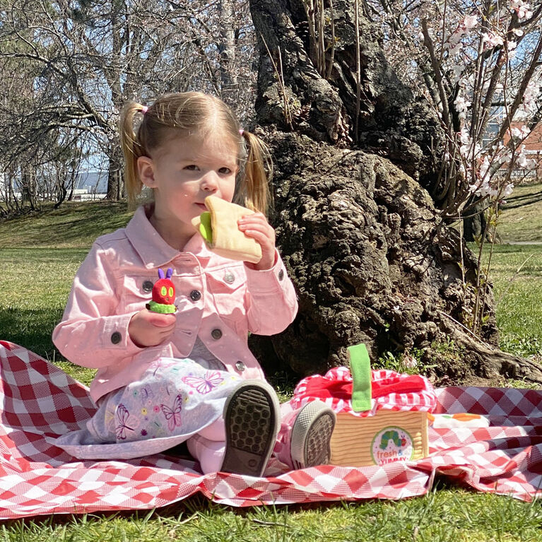 The Very Hungry Caterpillar Picnic Basket Playset