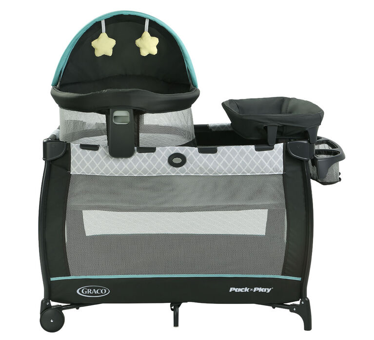 Bassinette/parc Pack 'n Play Travel Dome LX de Graco, Allister