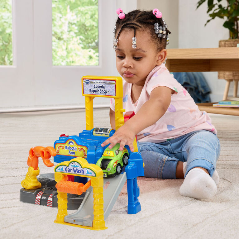 VTech Tut Tut Bolides Garage SOS dépannage - Noé, voiture à réparer - Édition anglaise