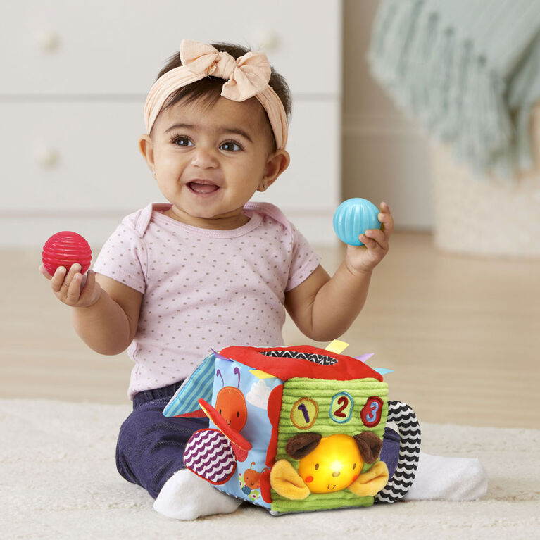 VTech Cube interactif Éveil sensoriel -  Édition anglaise