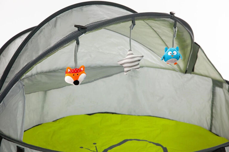 bblüv Travel & Play Tent