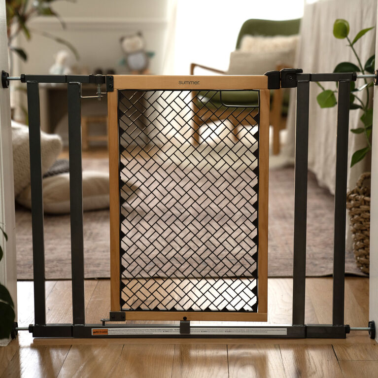 Summer by Ingenuity The Doorway 36S Series Gate