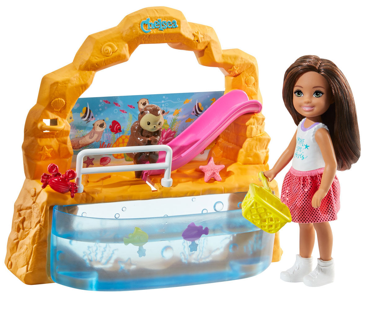 Barbie Club Chelsea Doll and Aquarium Playset 6 inch Brunette
