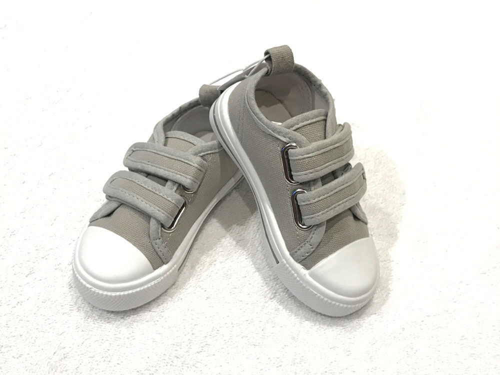 Hard bottom shoes size 3 cheap