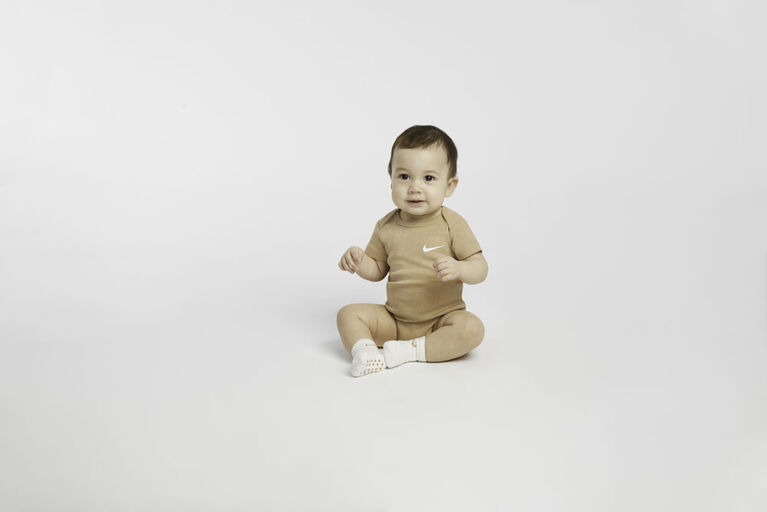 Combinaision Nike - Ivoire