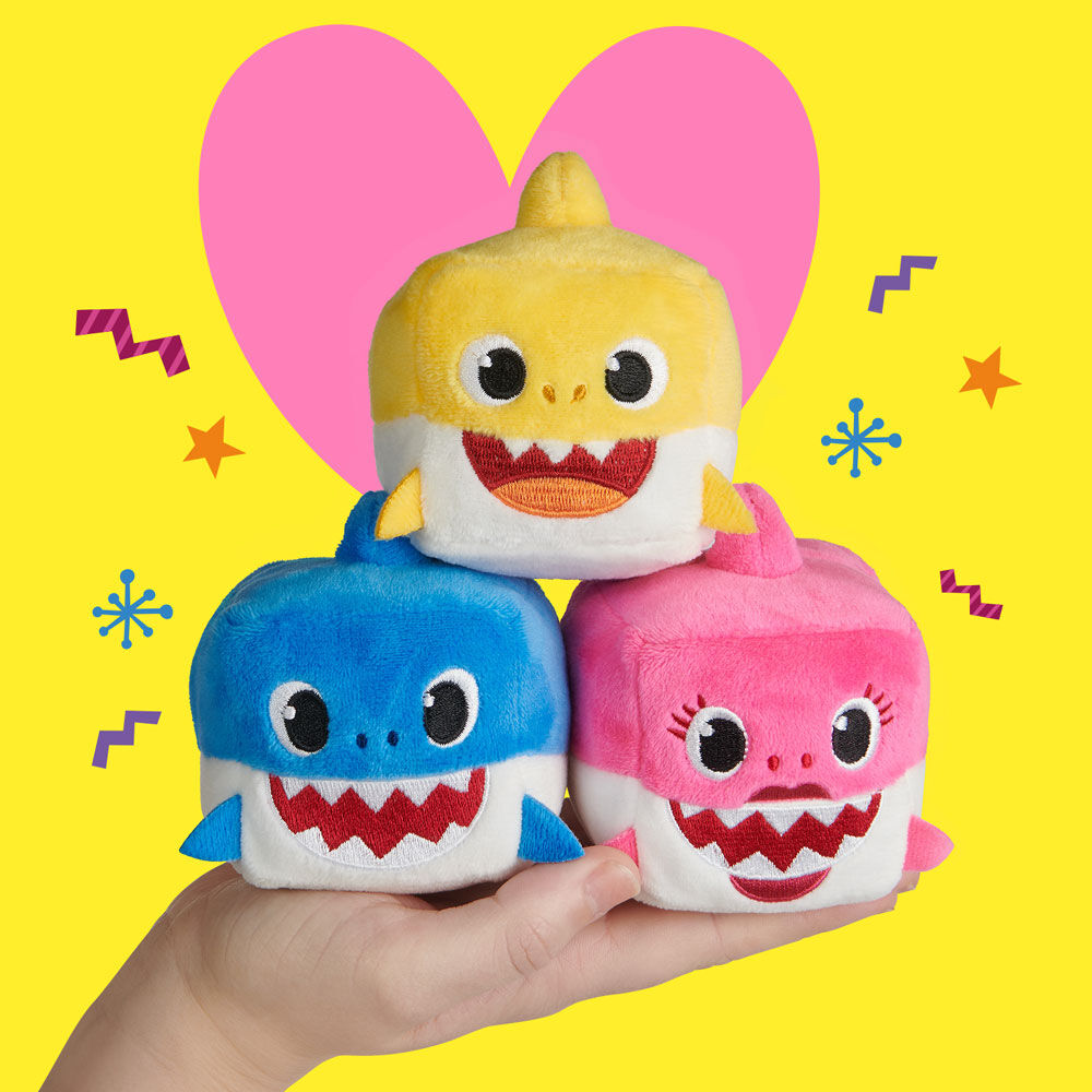 Pinkfong Shark Family Sound Cube Mommy Shark By WowWee