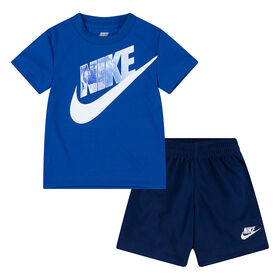 Ensemble T-shirt et Shorts Nike - Bleu Marin - Taille 3T