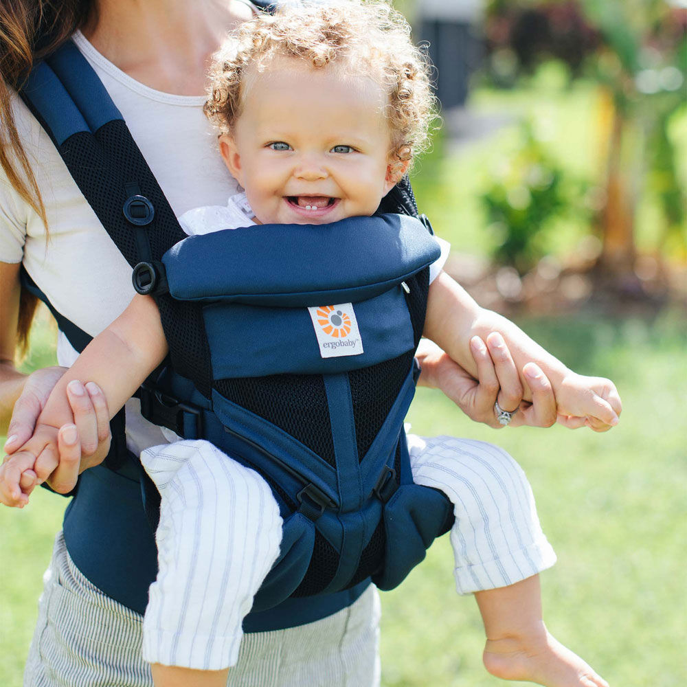 toddler in ergo 360