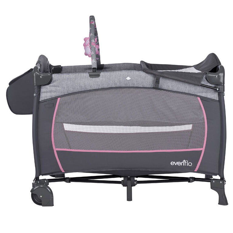 Evenflo Portable BabySuite Deluxe, Poppy