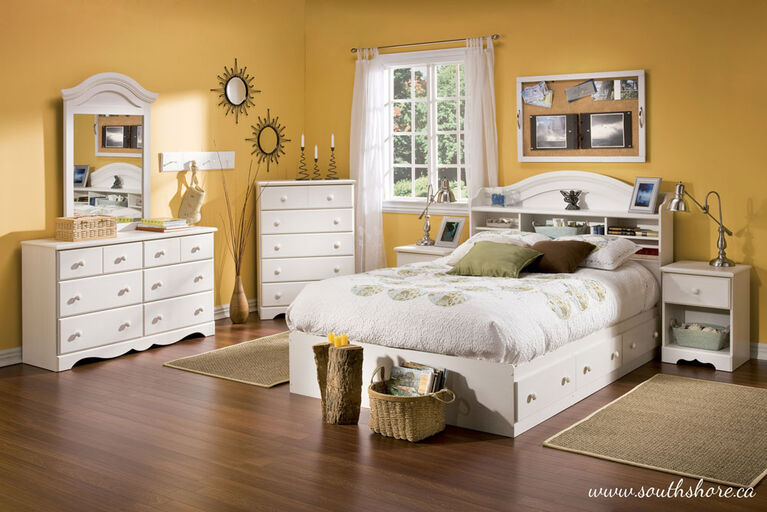 Summer Breeze 6-Drawer Double Dresser- White Wash