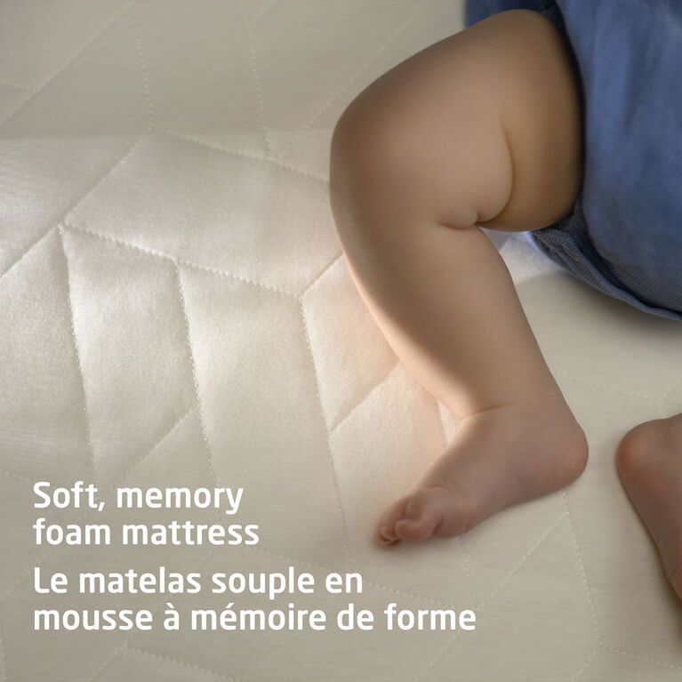 Maxi-Cosi Calao Light Travel Crib - Oat