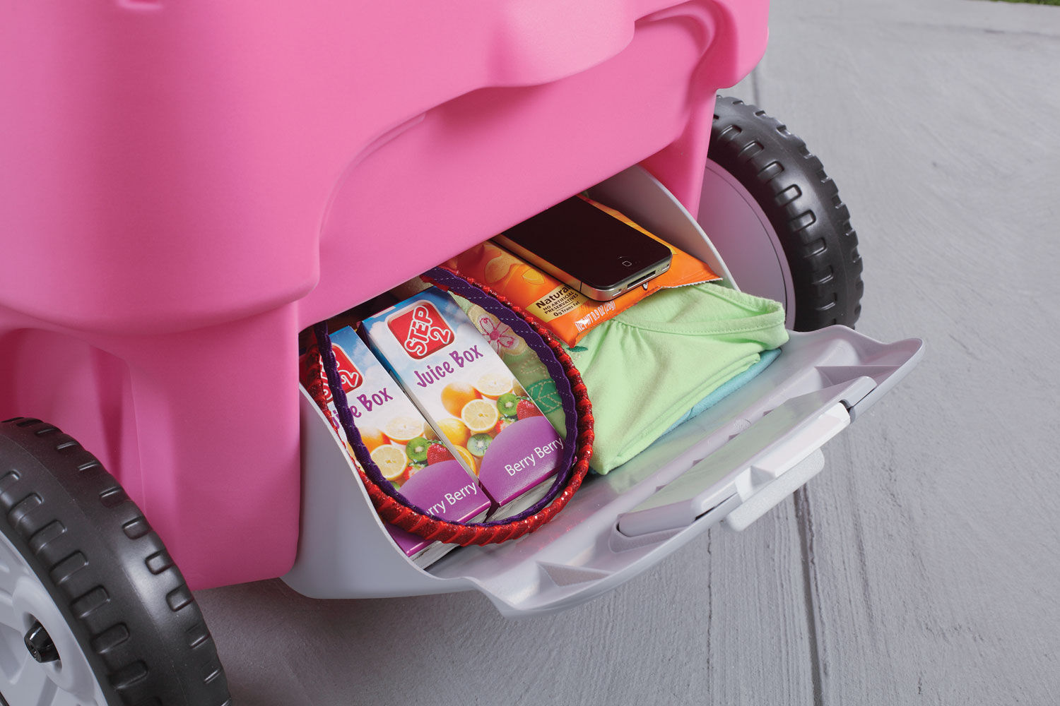 Toys r us store step 2 wagon