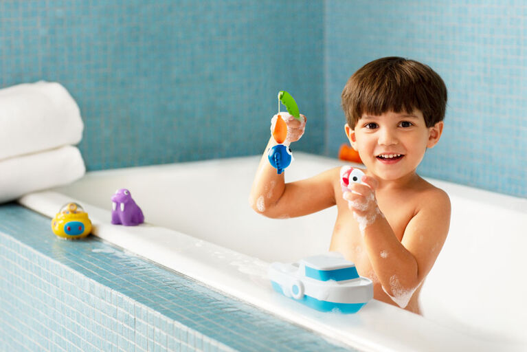 Deep Sea Fishin' Bath Toy