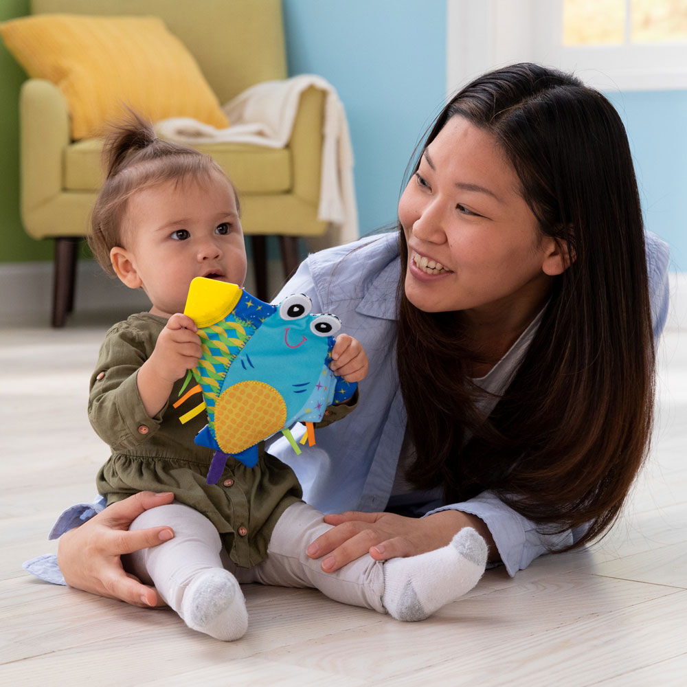 Lamaze Crinkles Monty the Manta Ray