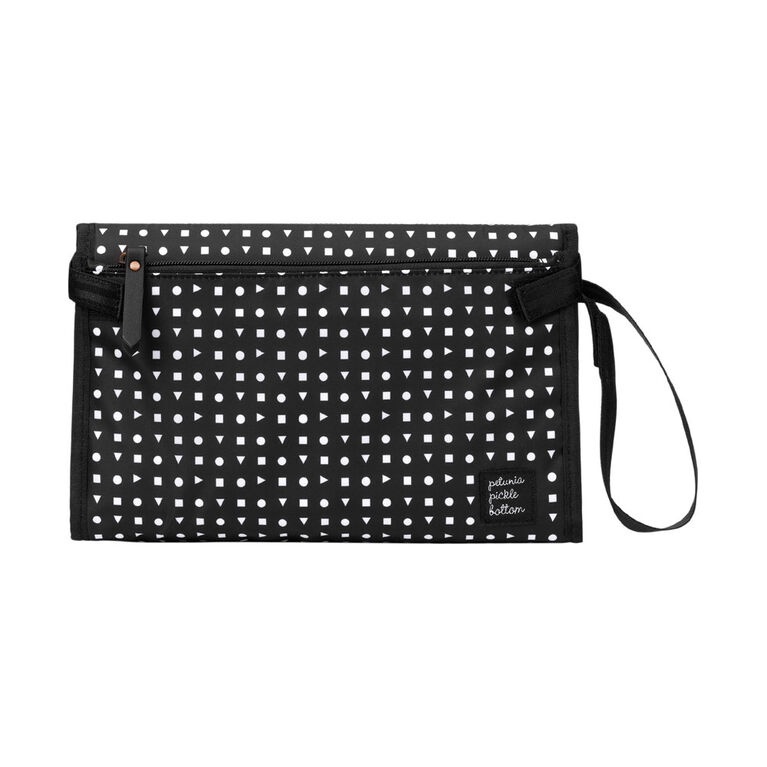 Petunia Pickle Bottom - Nimble Diaper Clutch + Changer in Neo Geo - Baby, Infant, Toddler