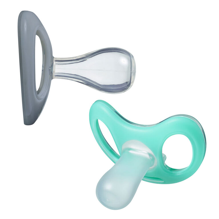 Tommee Tippee Advanced Sensitive Skin Baby Pacifier 0 6 Months 2 Count Babies R Us Canada