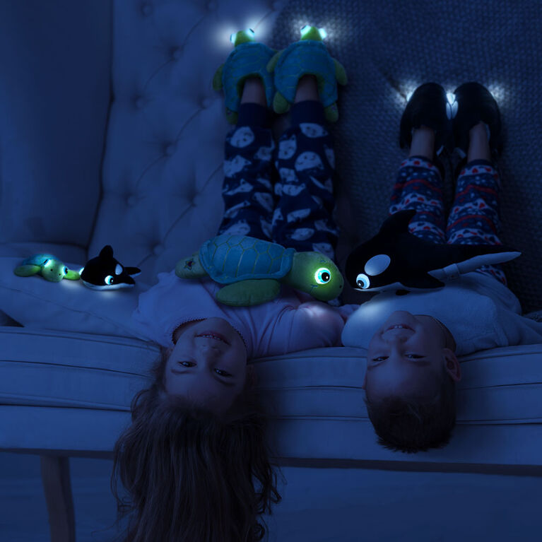 Ensemble NightBuddies and BabyBuddies Orque Noir de 15" and 5" en Peluche Yeux Lumineux