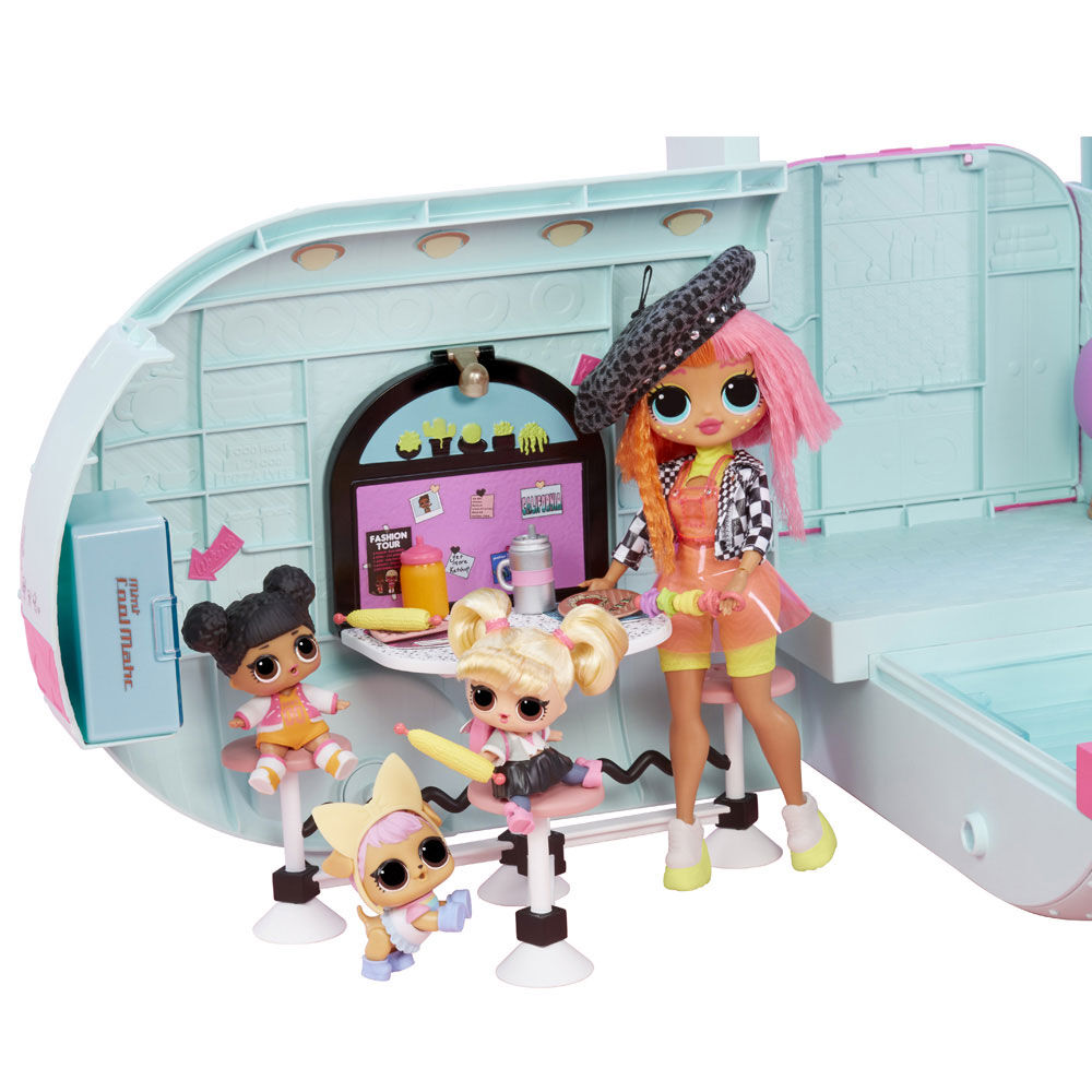 L.O.L Surprise 2 in 1 Glamper Toys R Us Canada