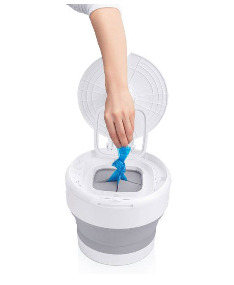 Travel store diaper pail