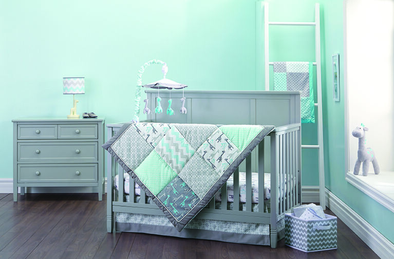 The Peanutshell Uptown Giraffe 4 Piece Crib Bedding Set Babies R