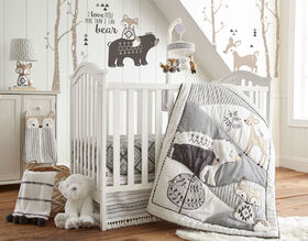 Levtex Baby Bailey 4 Piece Crib Bedding Set - English Edition