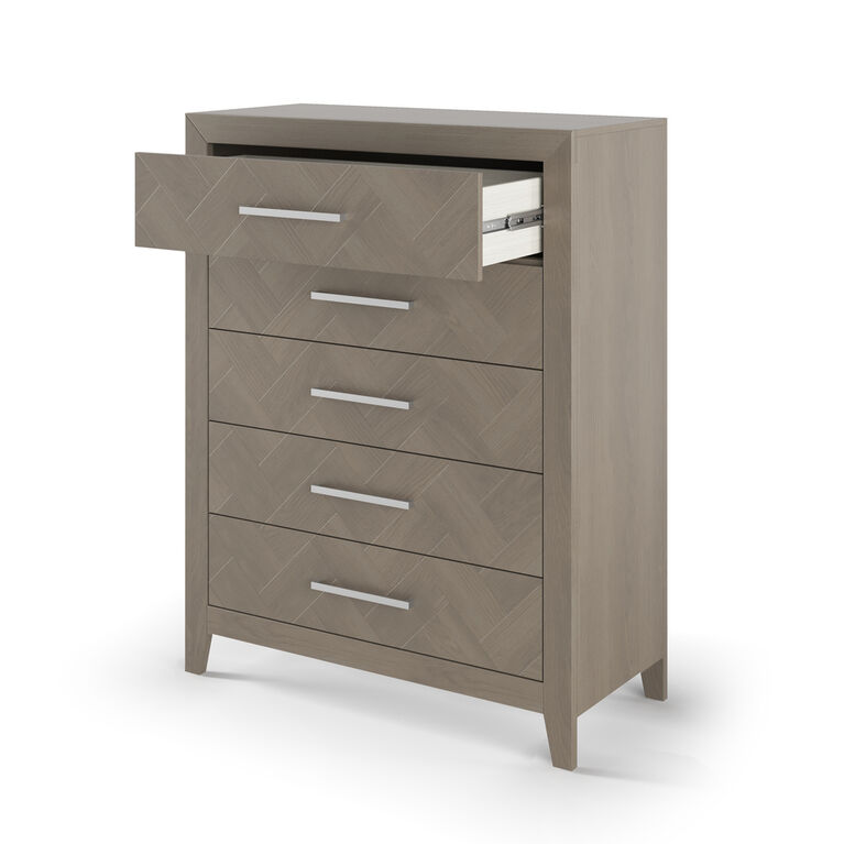 Child Craft Kieran 5 Drawer Chest, Crescent Gray
