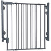 Barrière prête à installer au haut de l'escalier de Safety 1st.
