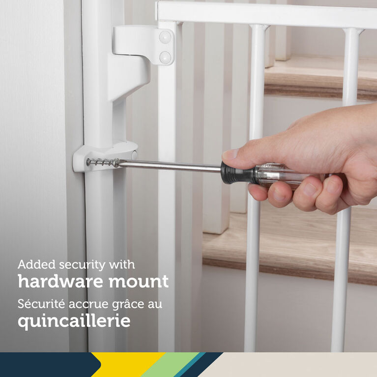 Safety 1st Ready To Install Everywhere Gate - White