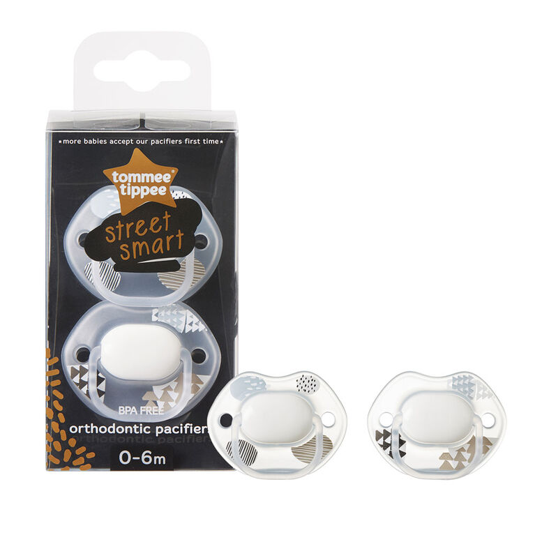 Sucette Closer to Nature Street Smart de Tommee Tippee, 0 à 6 mois, paquet de 2. - Édition anglaise