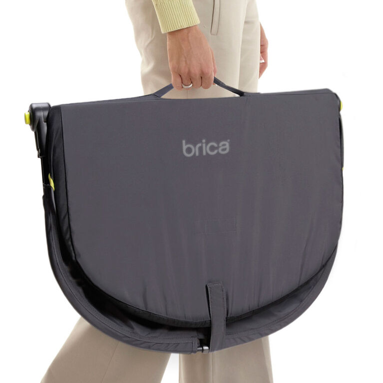 brica fold 'n go travel bassinet canada