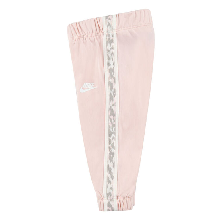 Nike Tricot Set - Echo Pink - Size 2T