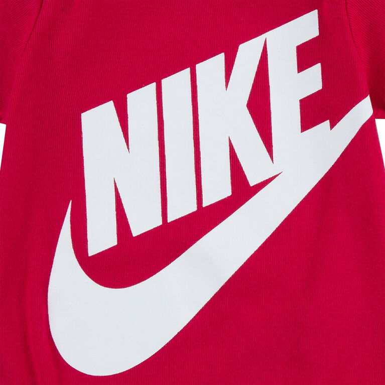 Nike 3 Piece Bodysuit Box Set - Pink - Size 0m-6m