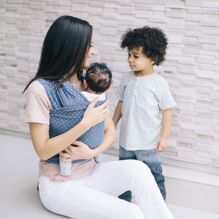 Ergobaby Aura Wrap - Coral Dots