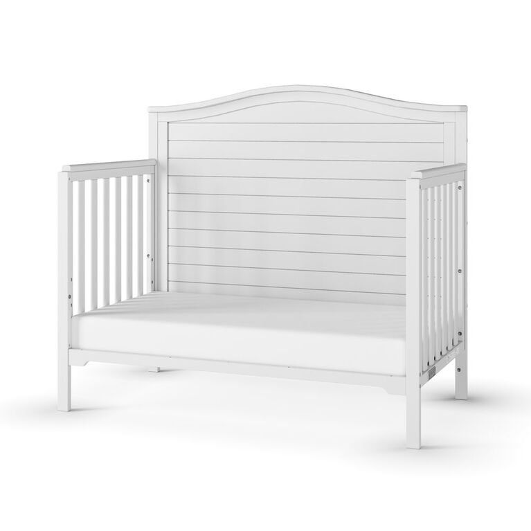 Wilmington Arch Top 4-in-1 Convertible Crib, Matte White - R Exclusive