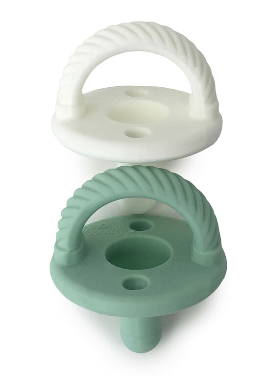 Sucette En Silicone Sweetie Soother D'Itzy Ritzy - Cordon Blanc/Vert