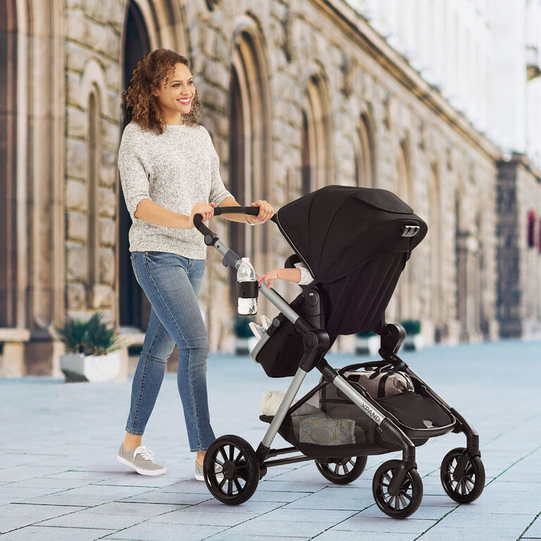 Système modulaire de voyage Pivot Xpand Evenflo avec siège d'auto pour bébé SafeMax Evenflo - Stallion