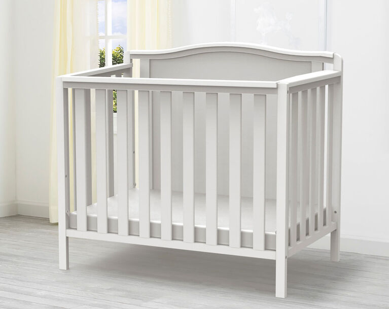 Delta Children Willow Mini Crib With Mattress And 2 Sheet Bianca