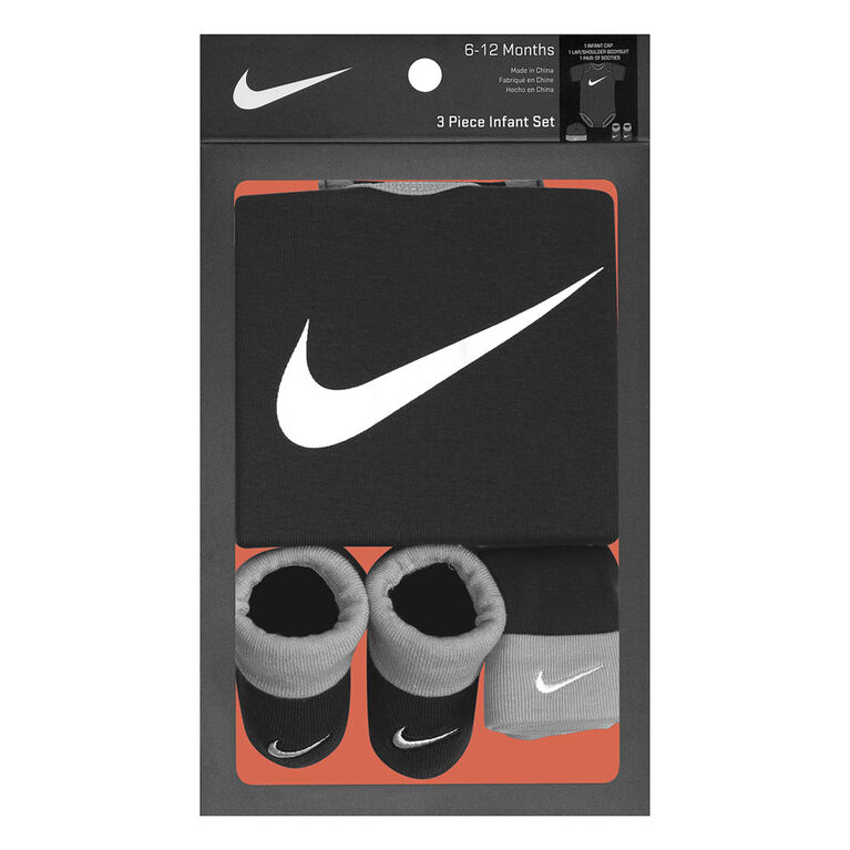 Nike Swoosh 3 Piece gift Set - Black, Size 6-12 months