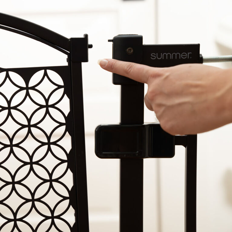 Summer by Ingenuity The Doorway 42W Series Gate - Espresso